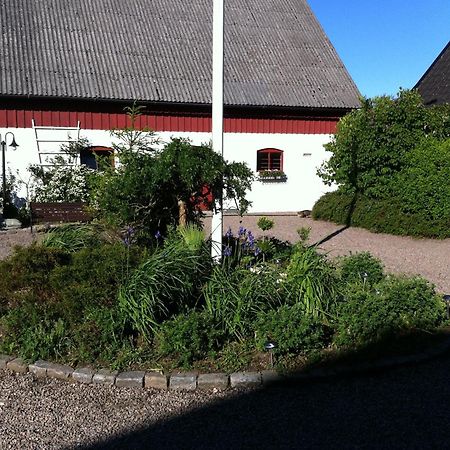 Mattisgården Bed&Breakfast Östra Ljungby Eksteriør bilde