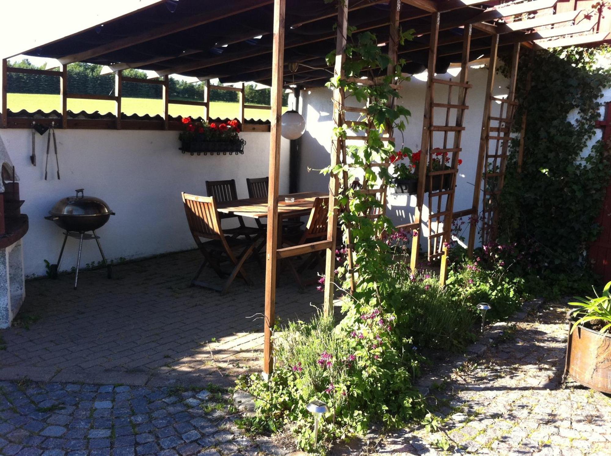 Mattisgården Bed&Breakfast Östra Ljungby Eksteriør bilde