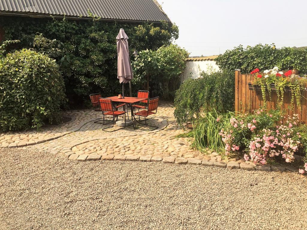Mattisgården Bed&Breakfast Östra Ljungby Eksteriør bilde