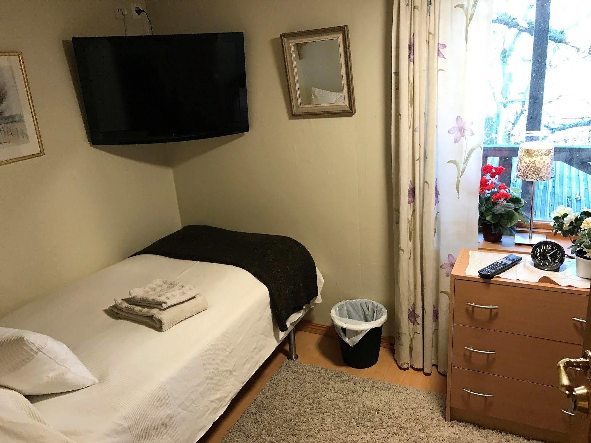 Mattisgården Bed&Breakfast Östra Ljungby Eksteriør bilde